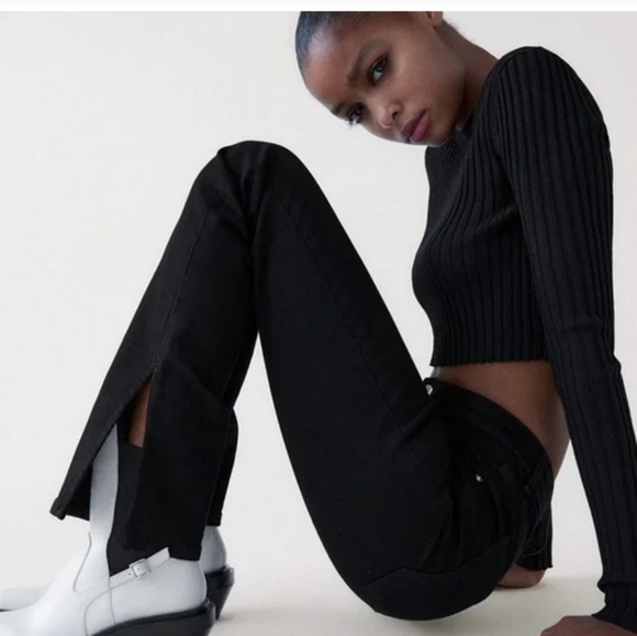 NWT ZARA Split Skinny Jeans High Rise Full Length Bootcut Flare Leg Black - Picture 2 of 9